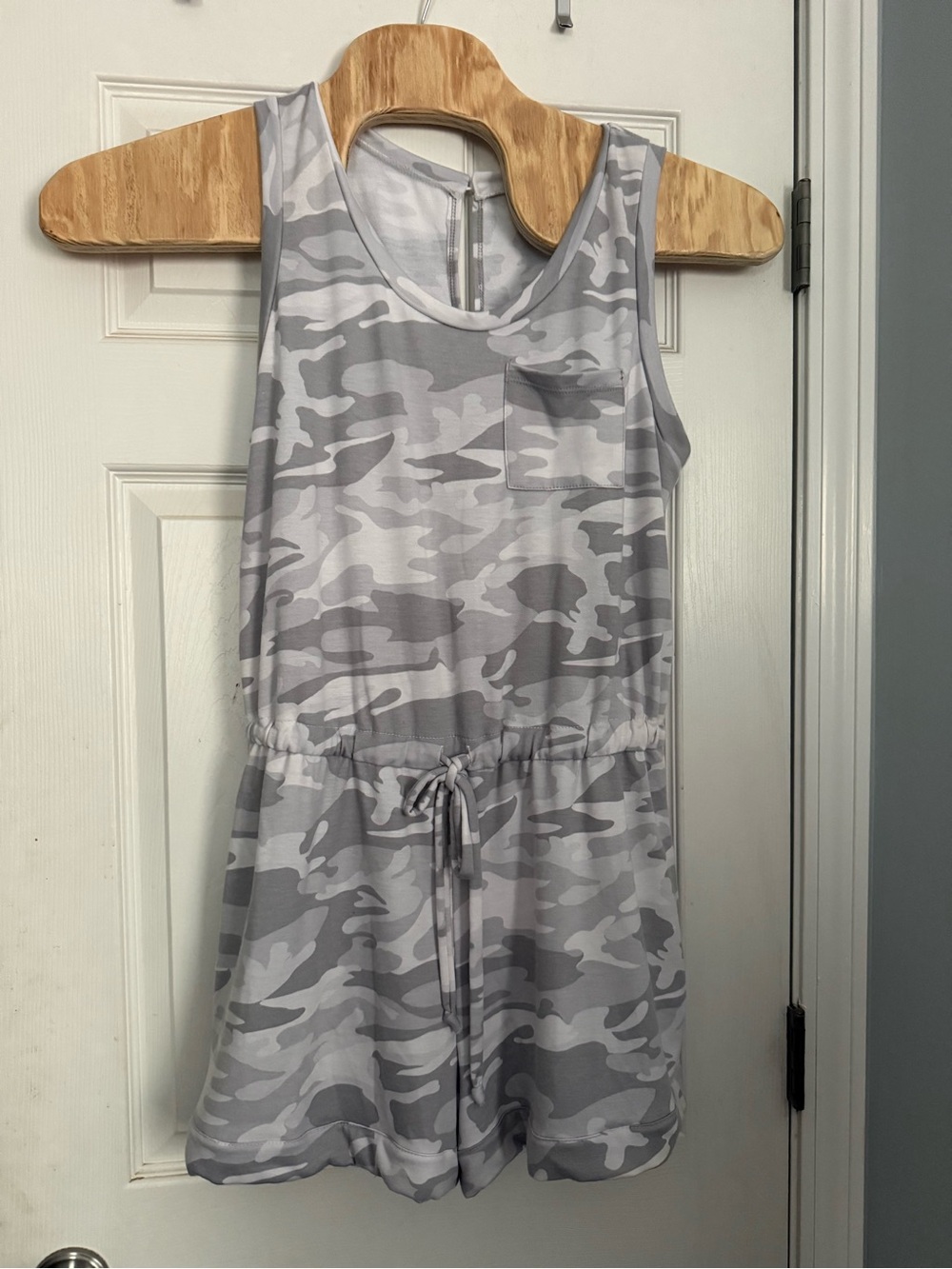 NWOT white birch Gray Camouflage Sleeveless Romper L